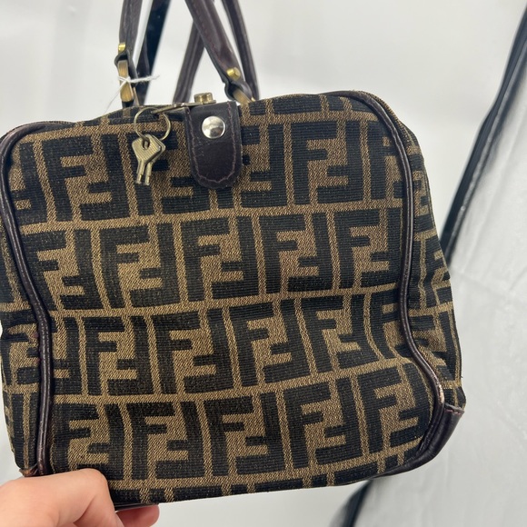 Fendi duffel bag - Picture 5 of 11